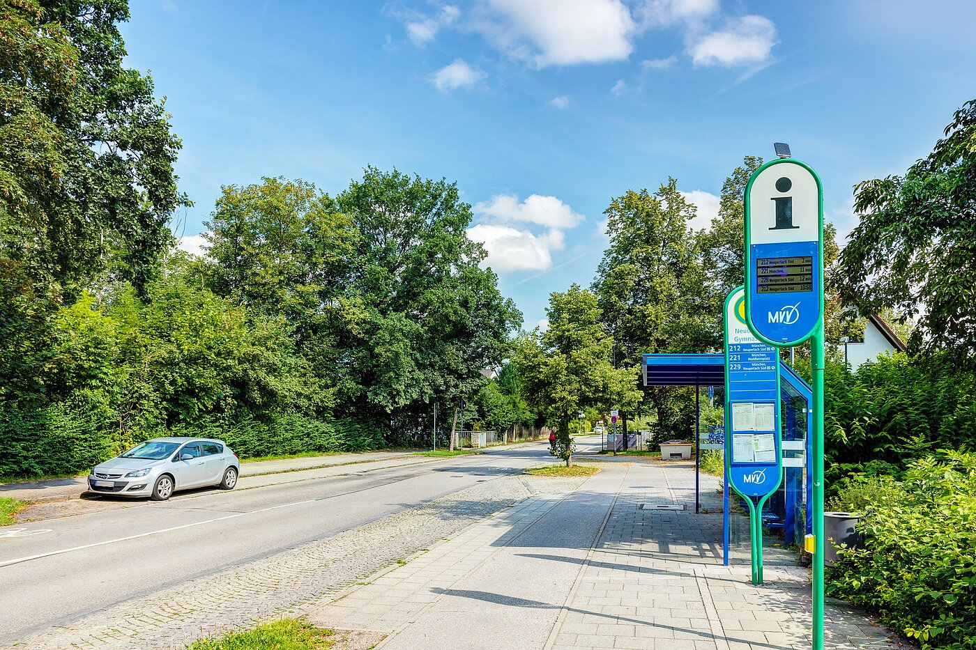 Квартира в многоэтажно доме с 2 комнатами | Neubiberg | 70129 | nur eine Minute zu Fuß