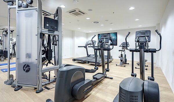 Apartment с 1.5 комнатами | München-Neuhausen | 70444 | Fitnessraum