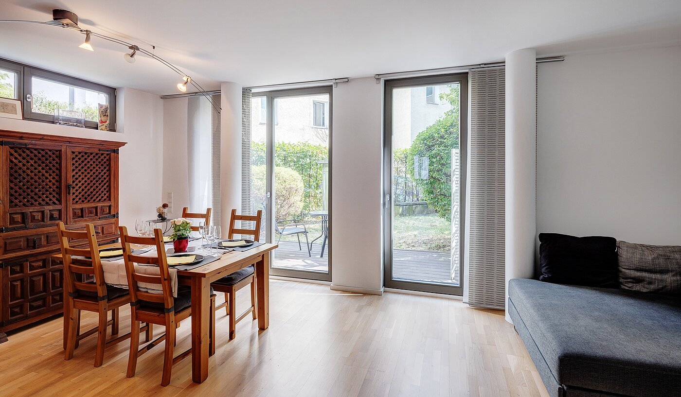 Квартира в многоэтажно доме с 2 комнатами | München-Au | 70108 | Offener Wohn-/ Esbereich