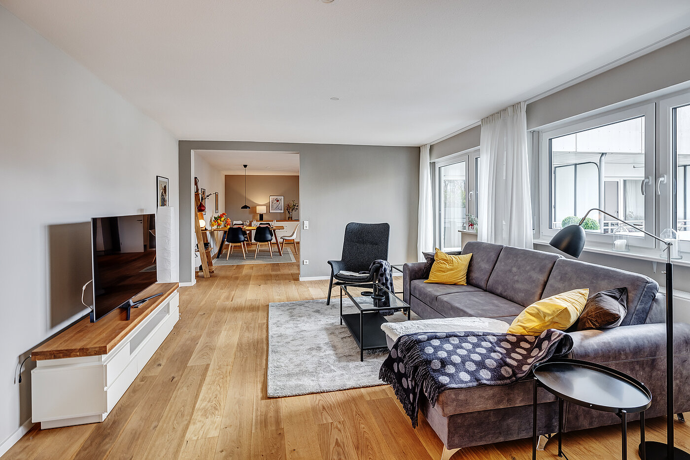 Квартира в многоэтажно доме с 4 комнатами | München-Au | 70423 | Wohnzimmer
