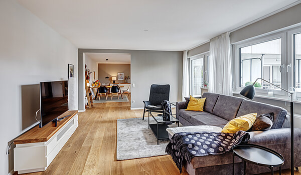 Квартира в многоэтажно доме с 4 комнатами | München-Au | 70423 | Wohnzimmer