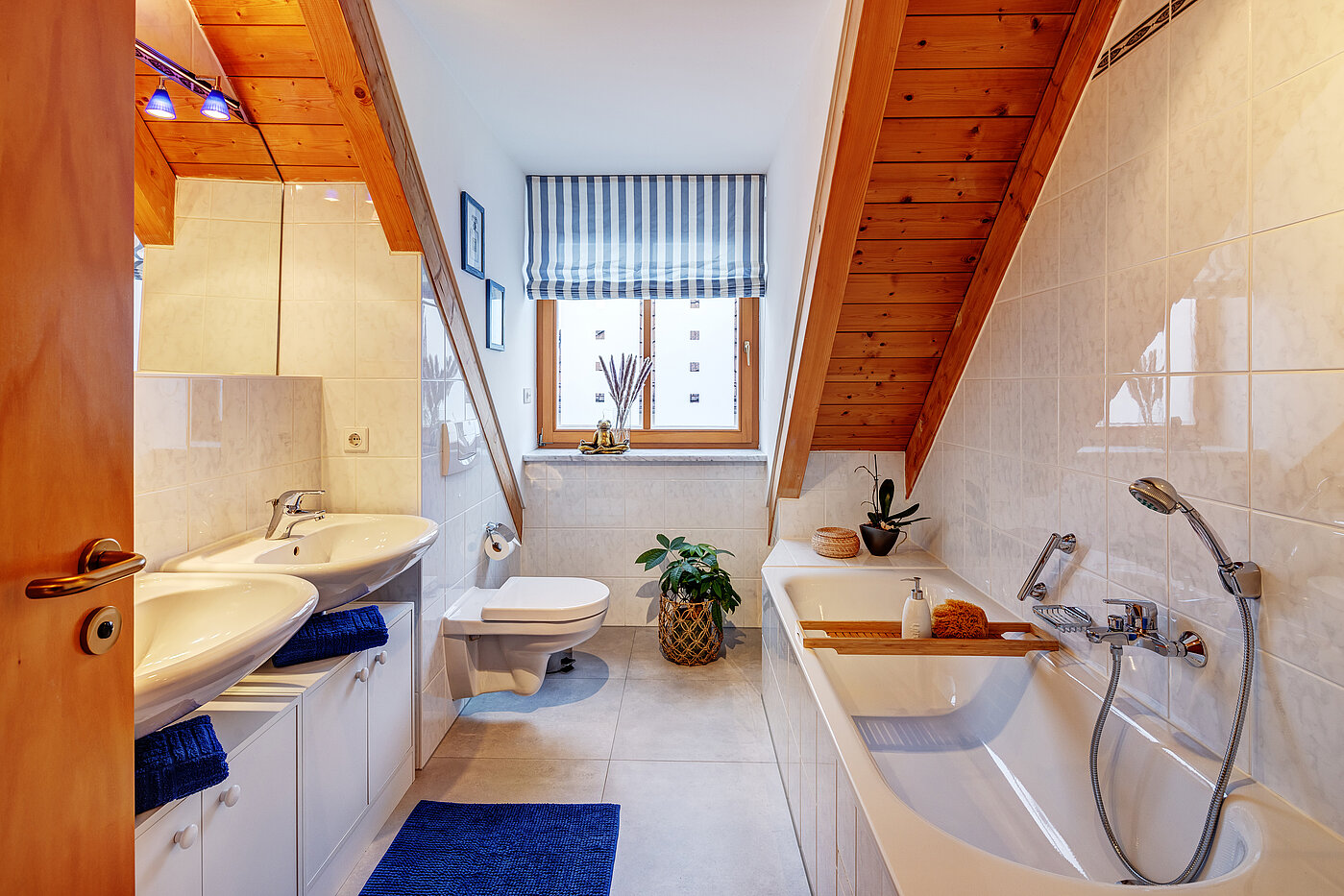 Дуплекс с 3.5 комнатами | München-Trudering | 70391 | Badezimmer...