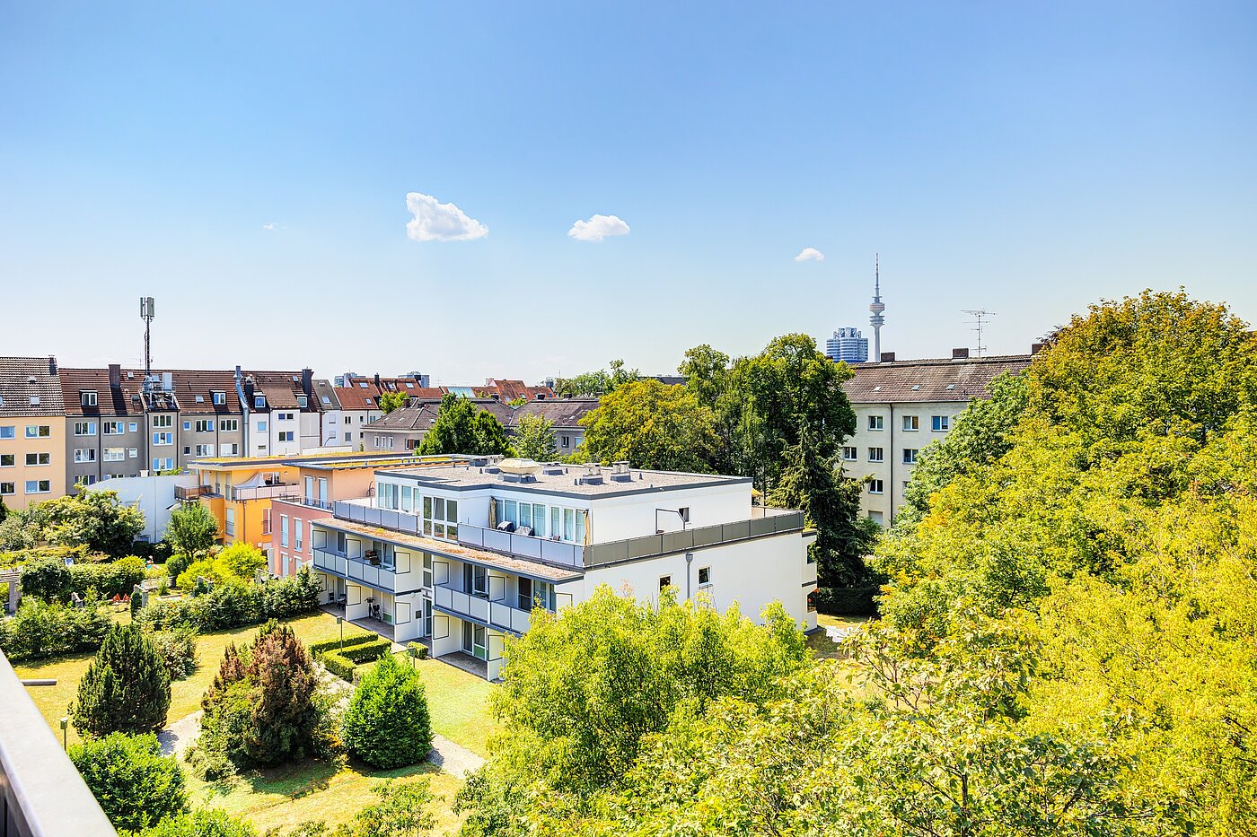 Квартира в многоэтажно доме с 1 комнатная | München-Milbertshofen | 704371 | Grüne Außenansicht
