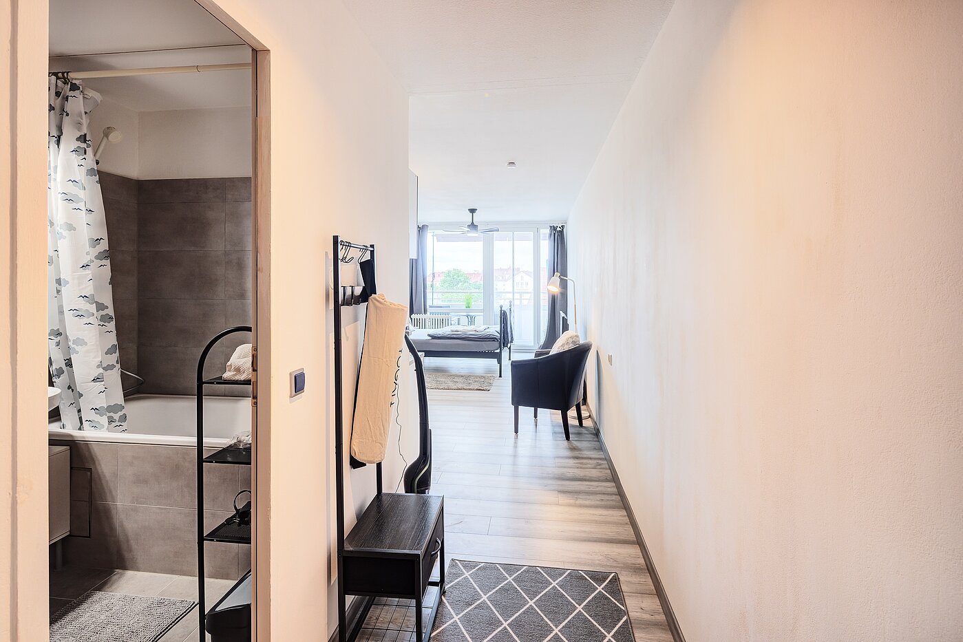 Квартира в многоэтажно доме с 1 комнатная | München-Haidhausen | 70482 | Zugang Badezimmer