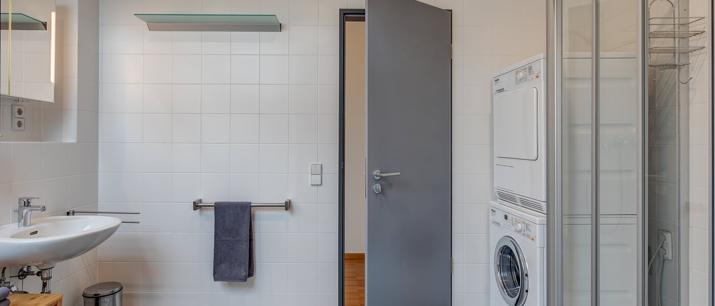 мансардная квартира München Maxvorstadt - Museumsviertel 04 ванная комната 1