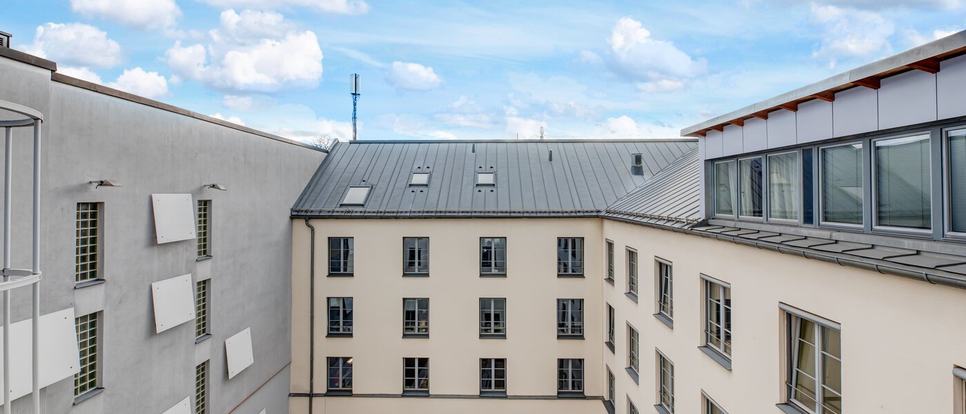 мансардная квартира München Maxvorstadt - Museumsviertel 01 вид из окна 1