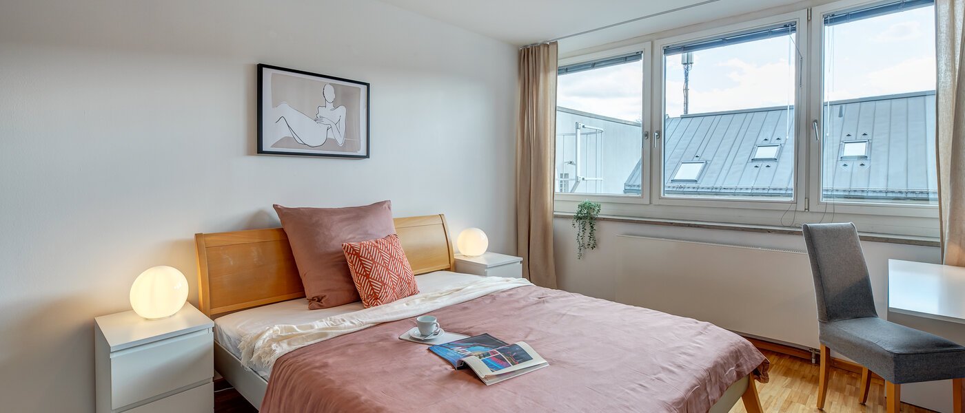 мансардная квартира München Maxvorstadt - Museumsviertel 02 2-я спальная комната 1