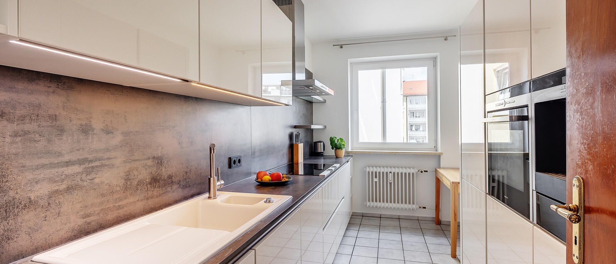 квартира München Neuhausen 01 кухня 10004