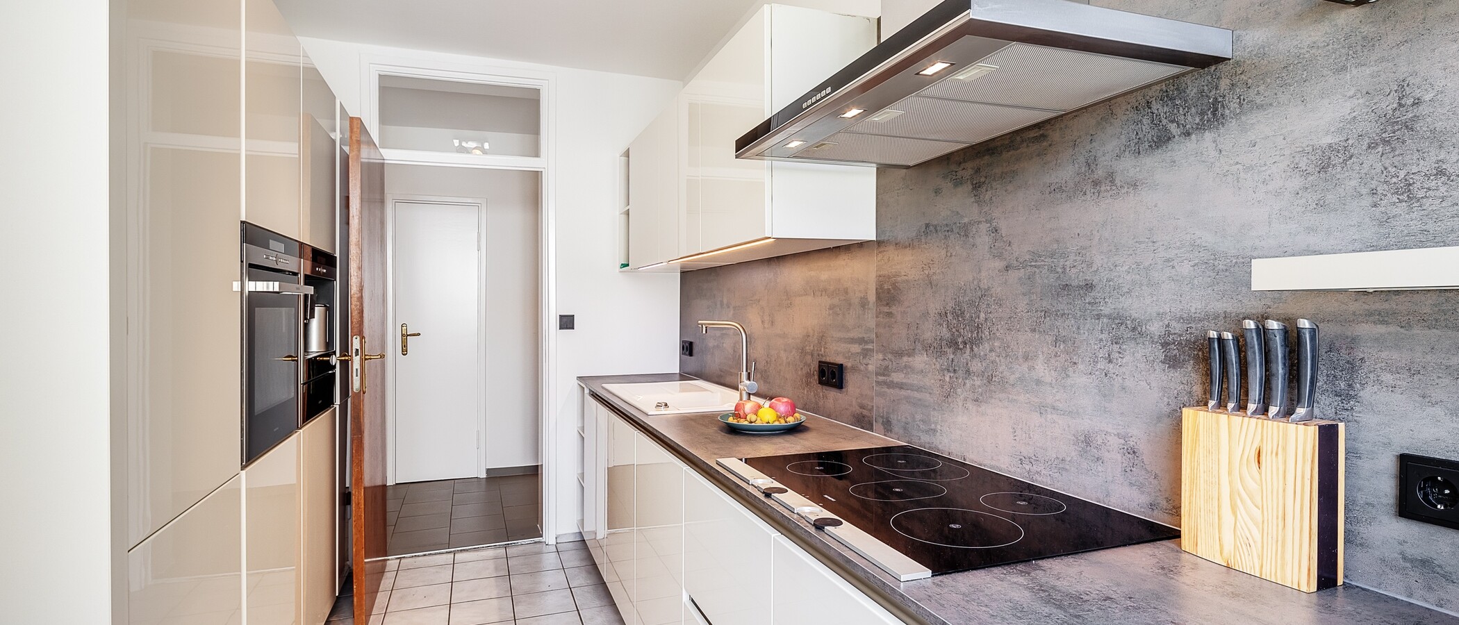 квартира München Neuhausen 03 кухня 10004