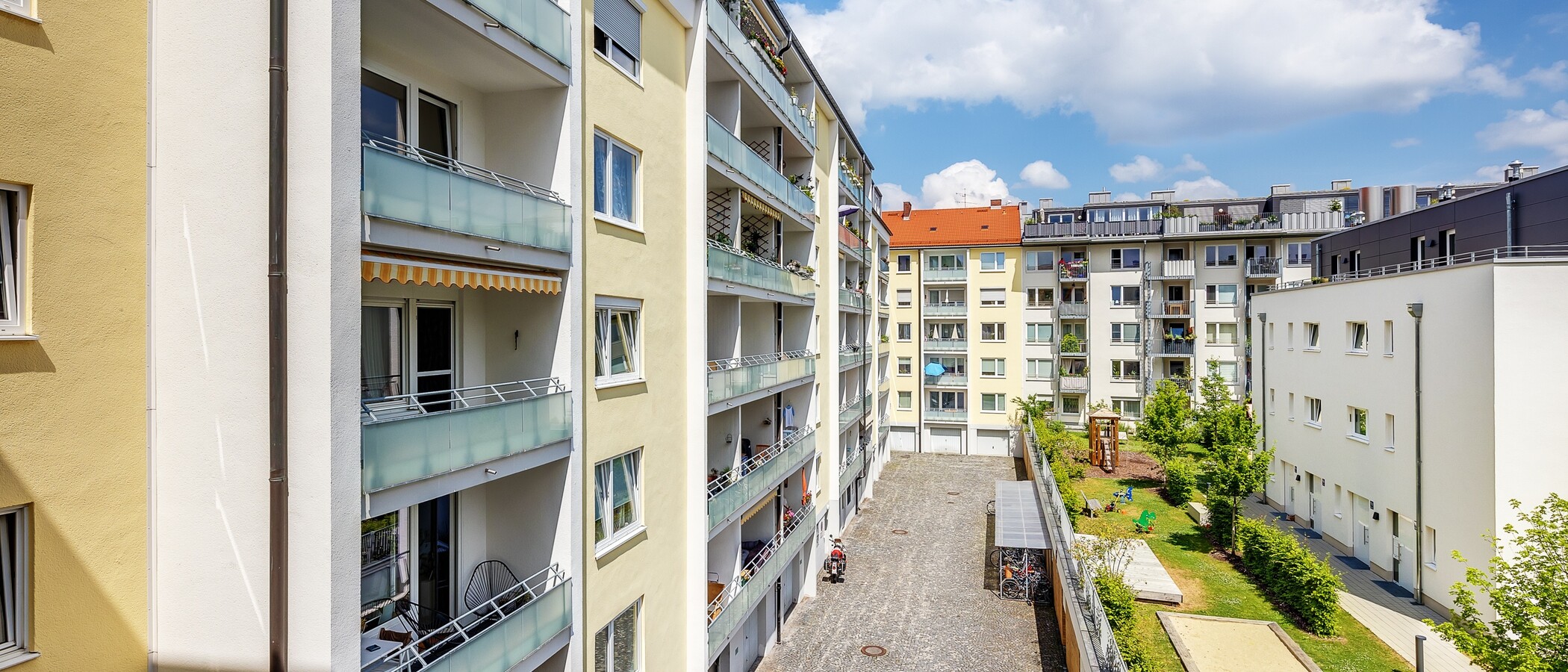 квартира München Neuhausen 04 вид из окна 10004
