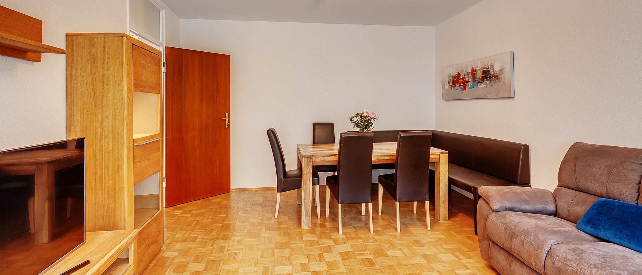 квартира München Neuhausen 01 жилое пространство 10004