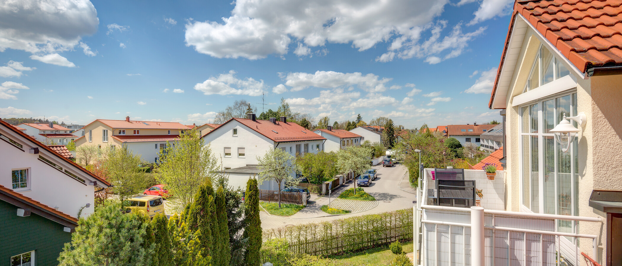 квартира-галерея Neuried 02 вид из окна 10043