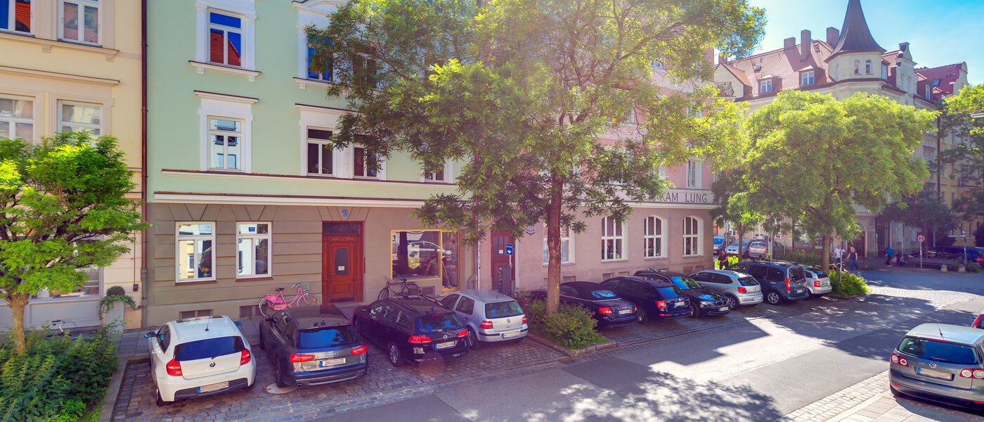 квартира München Neuhausen 02 вид из окна 10045