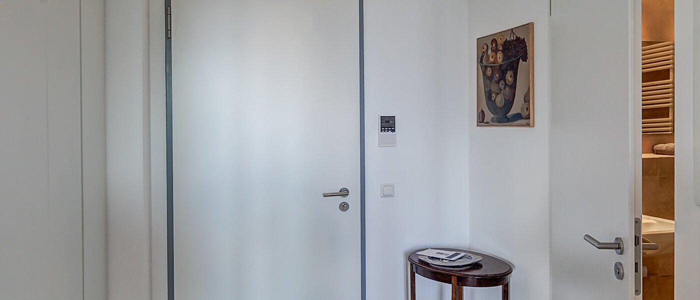 квартира München Schwabing-West (rund um den Hohenzollernplatz) 03 коридор 10046