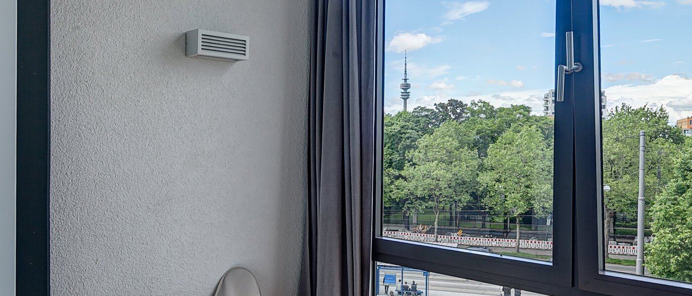 квартира München Schwabing-West (rund um den Hohenzollernplatz) 01 балкон 10046