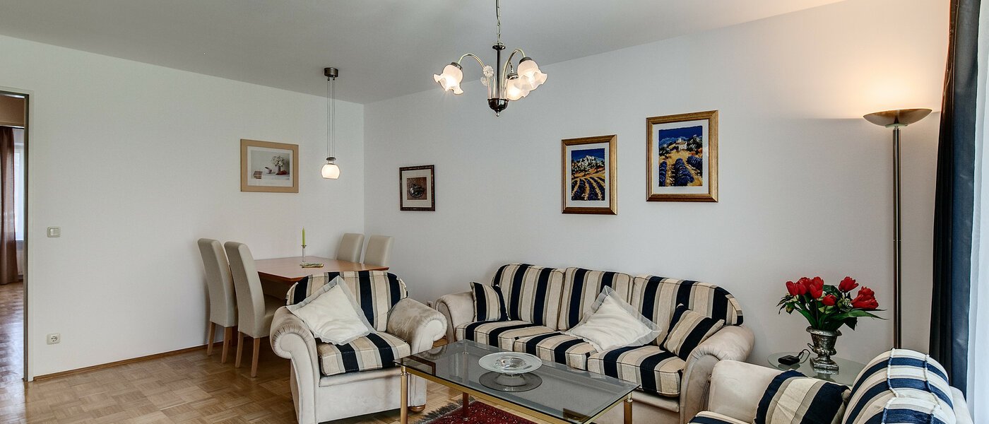 квартира München Freimann 04 гостиная 1005