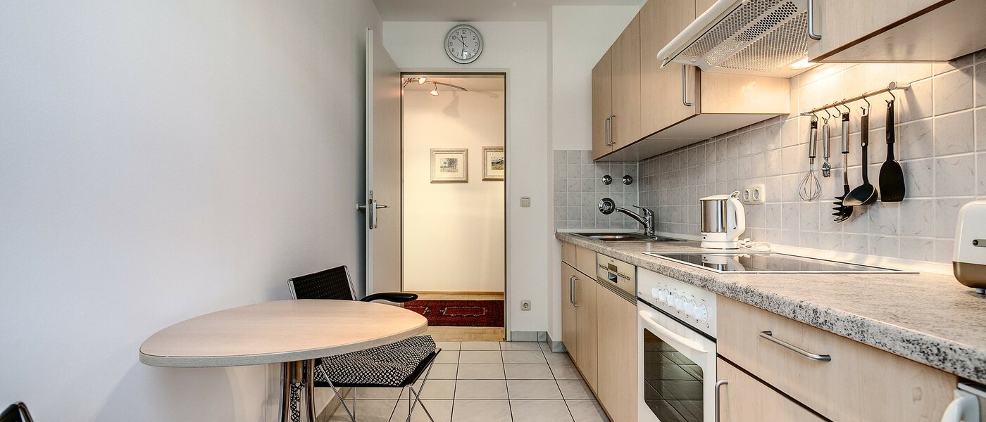 квартира München Freimann 03 кухня 1005