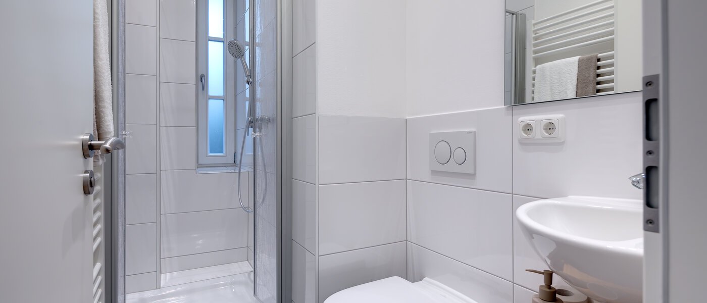 квартира München Schwanthalerhöhe 01 ванная комната 10050