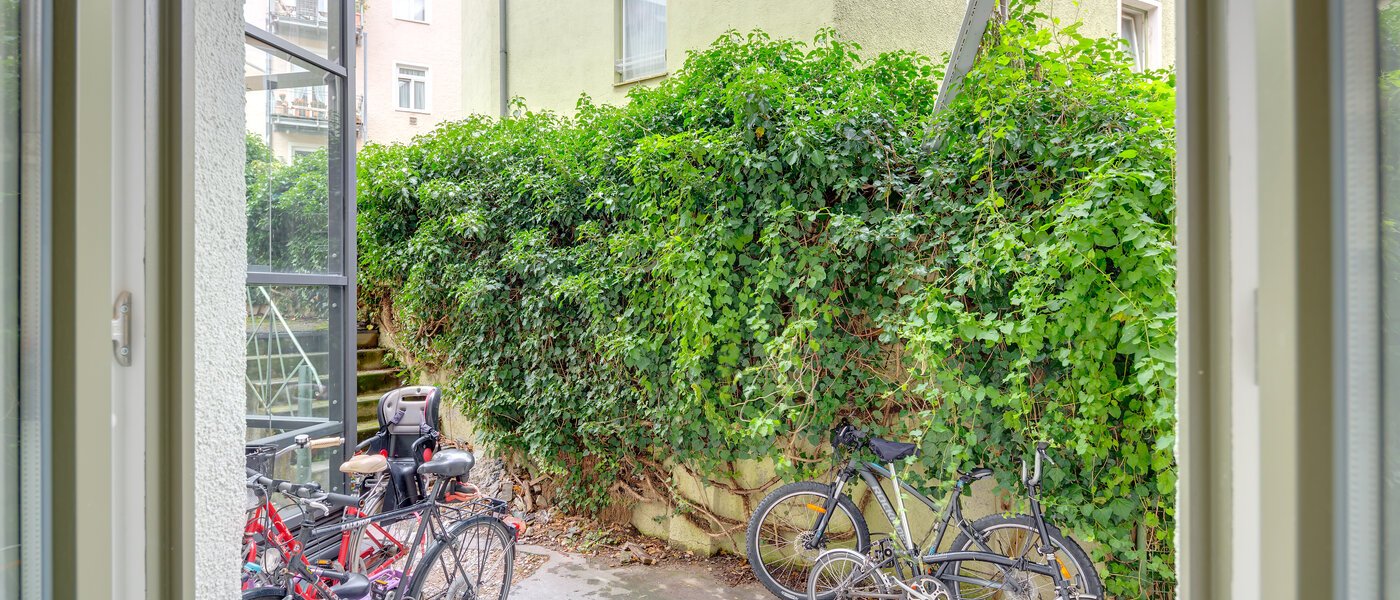 квартира München Schwanthalerhöhe 01 терраса 10050