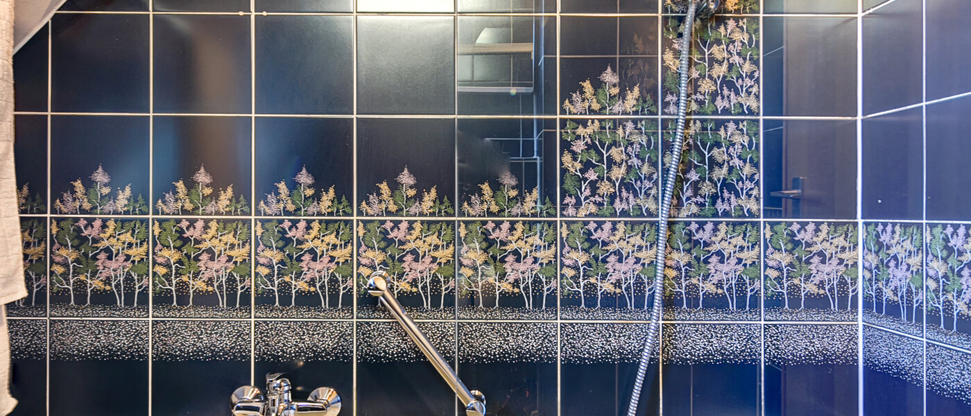 мансардная квартира München Obermenzing 02 ванная комната 10079