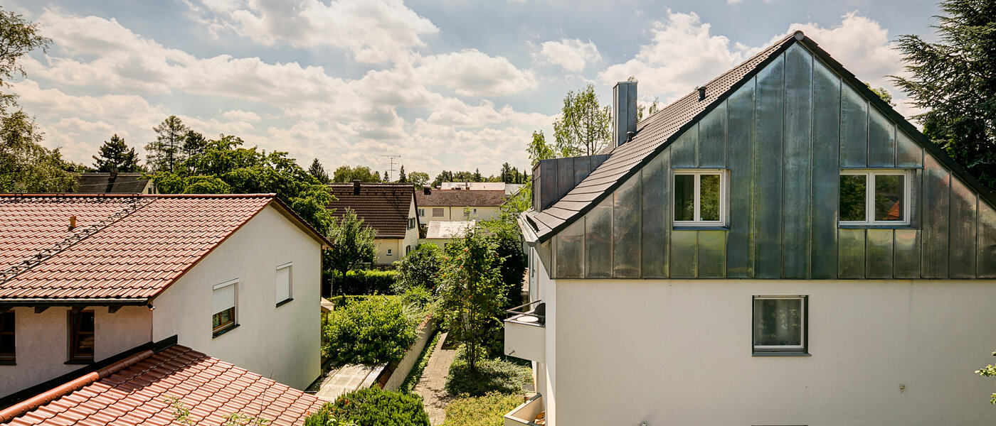 мансардная квартира München Obermenzing 04 вид из окна 10079