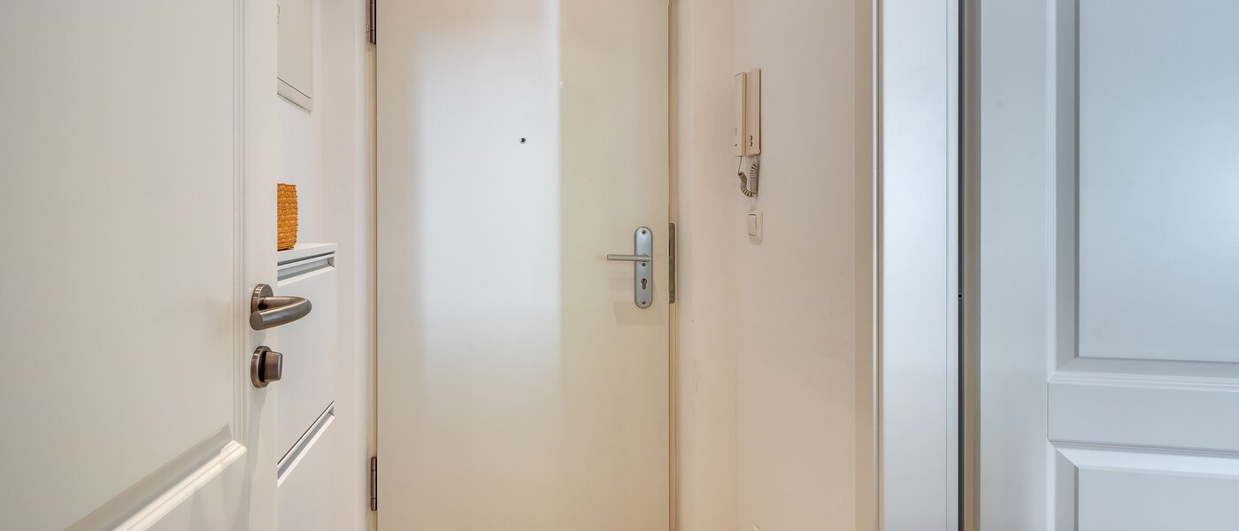 квартира München Haidhausen 03 коридор 10089