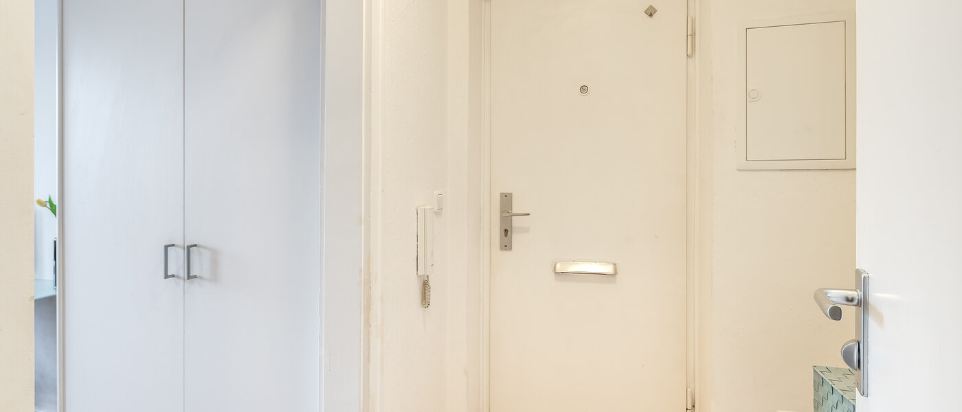 квартира München Obersendling 02 коридор 10104