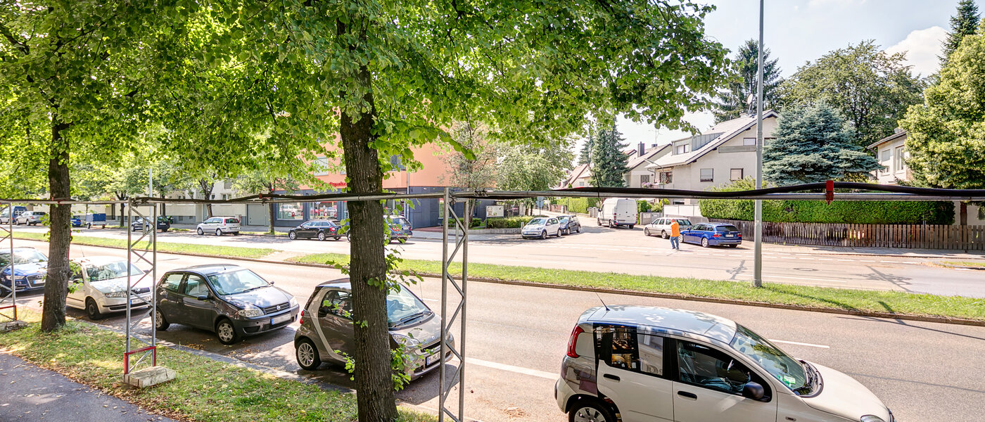 квартира München Obersendling 01 вид из окна 10104