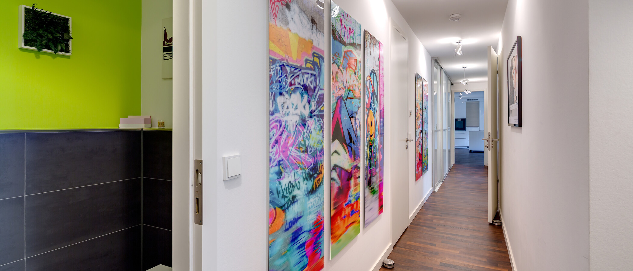 квартира München Maxvorstadt - Universitätsviertel 03 коридор 10142