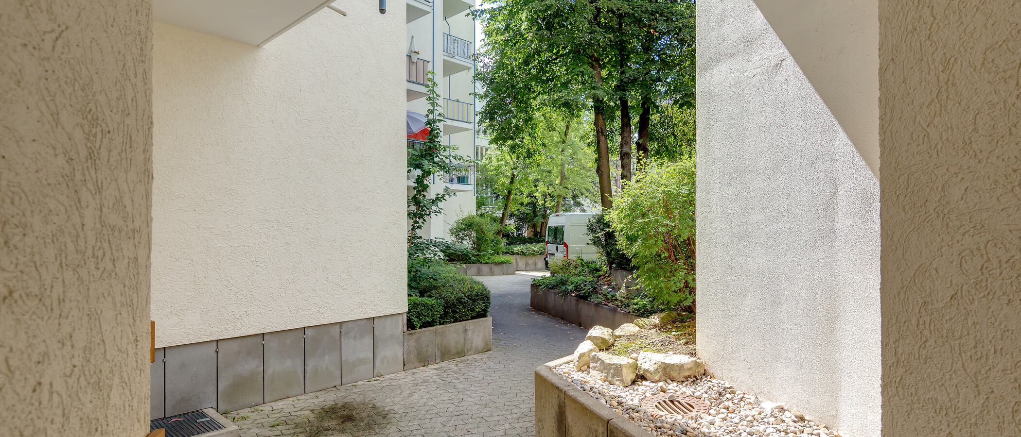 квартира München Schwabing-West 01 внутренний двор  10148