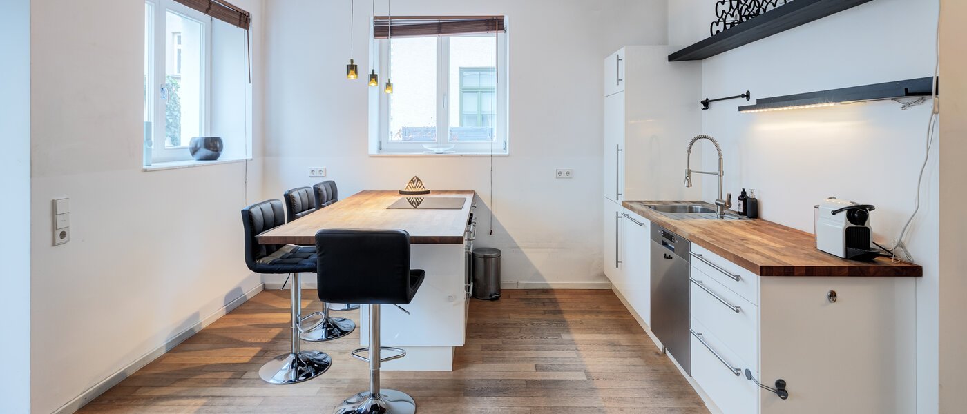 квартира München Schlachthofviertel 01 кухня 10154