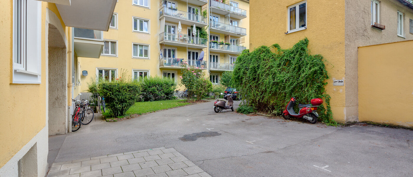 квартира München Maxvorstadt - Universitätsviertel 01 внутренний двор  10155