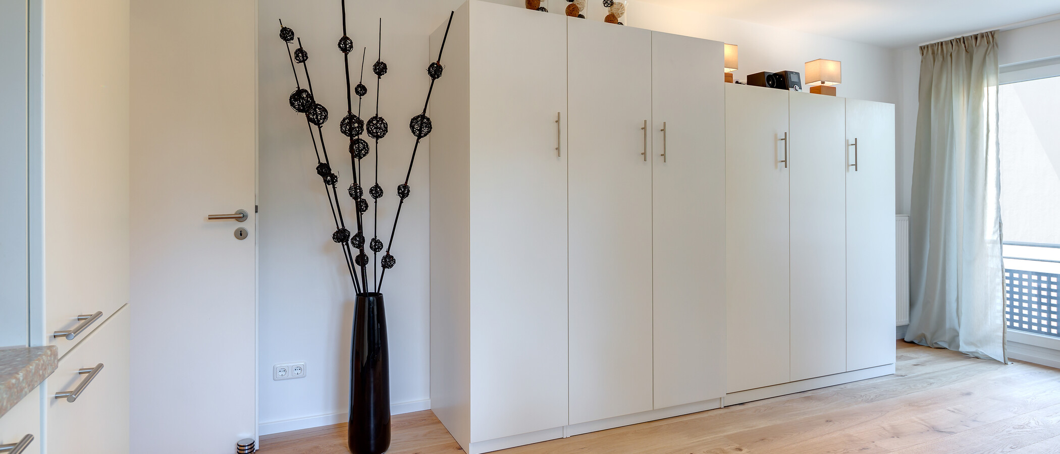 квартира München Neuhausen 04 гостиная 10160