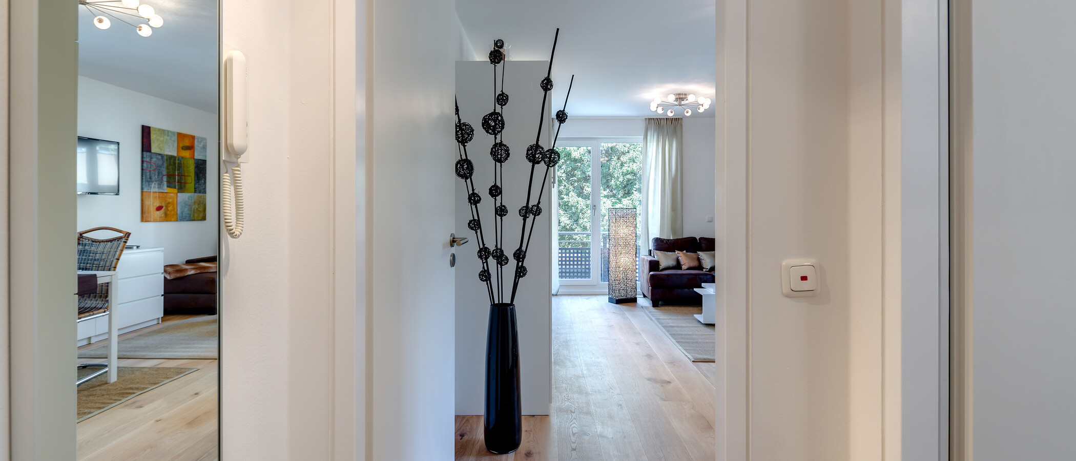 квартира München Neuhausen 01 коридор 10160