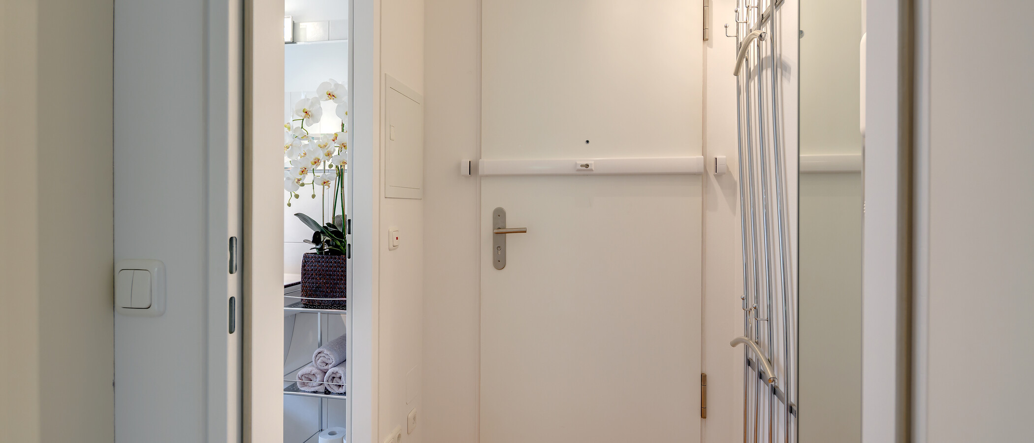 квартира München Neuhausen 02 коридор 10160