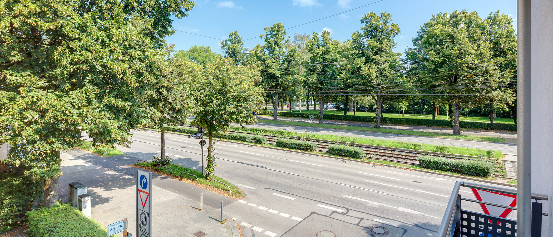 квартира München Neuhausen 02 вид из окна 10160