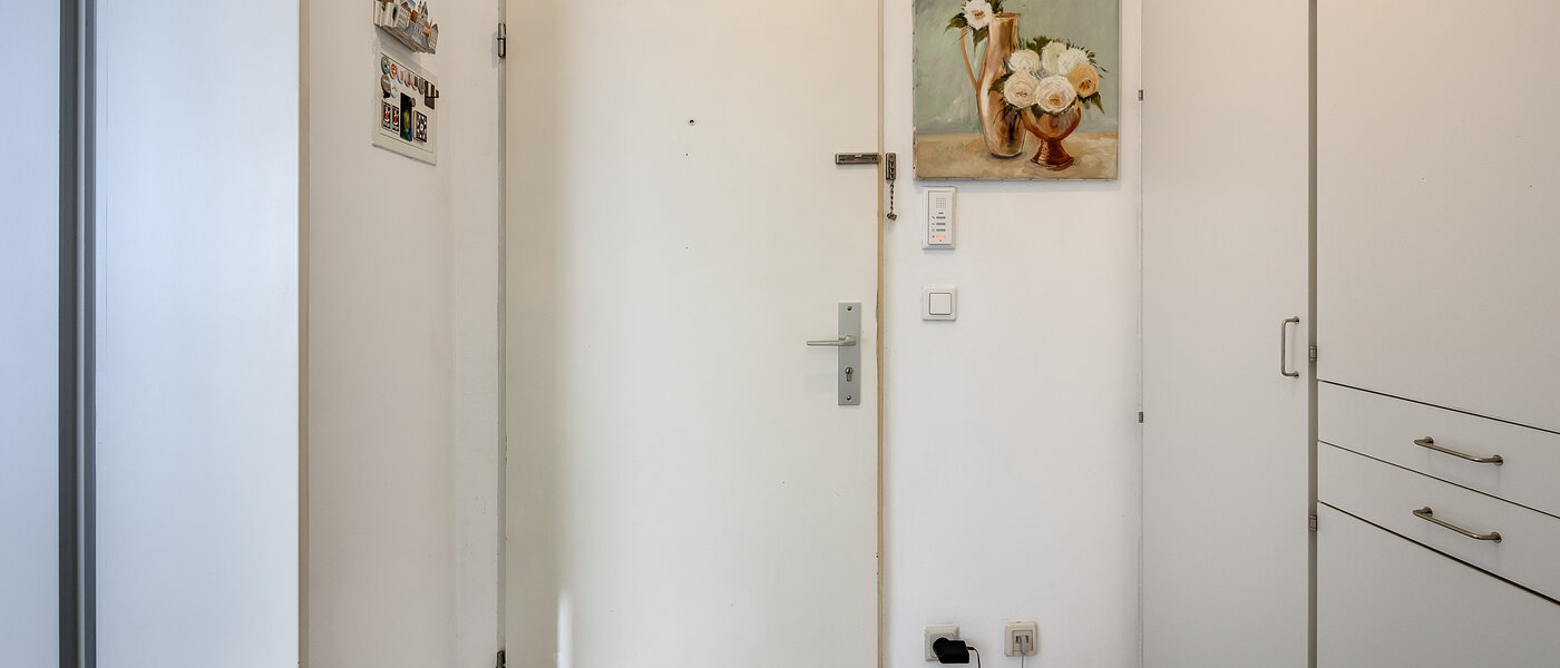 квартира München Schwabing-West (rund um den Hohenzollernplatz) 03 коридор 10175