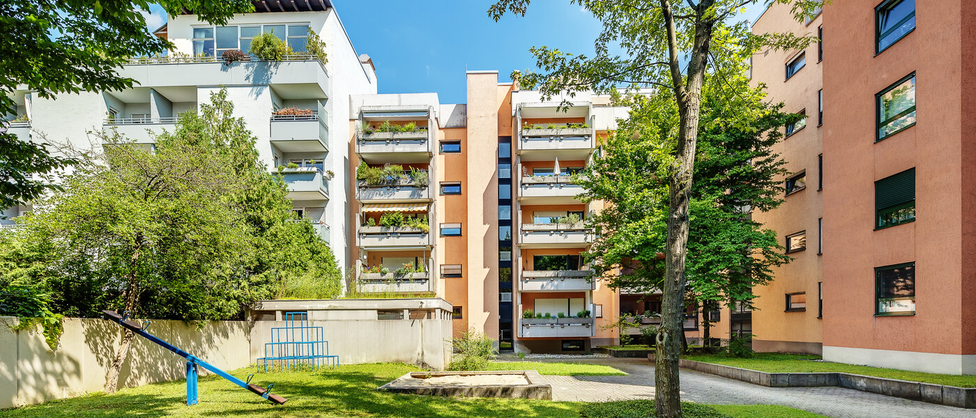 квартира München Schwabing-West (rund um den Hohenzollernplatz) 02 внутренний двор  10175