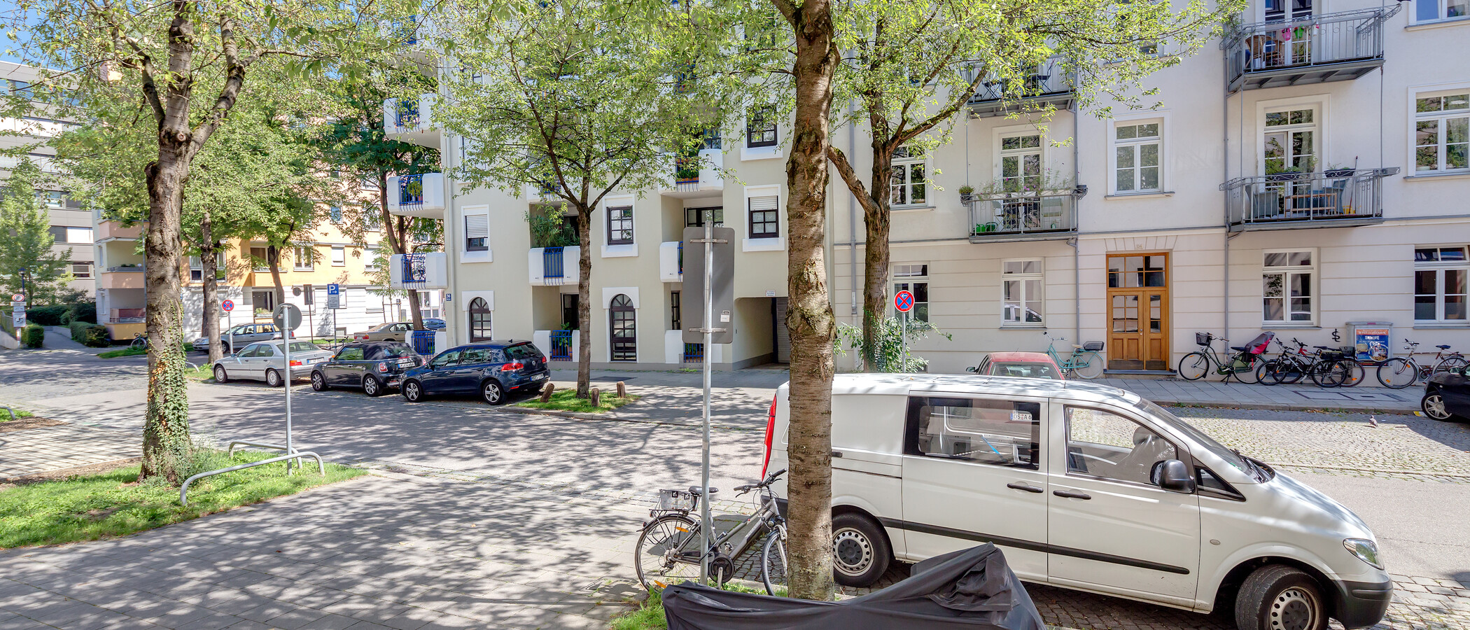 квартира München Schwabing-West 02 вид из окна 10179