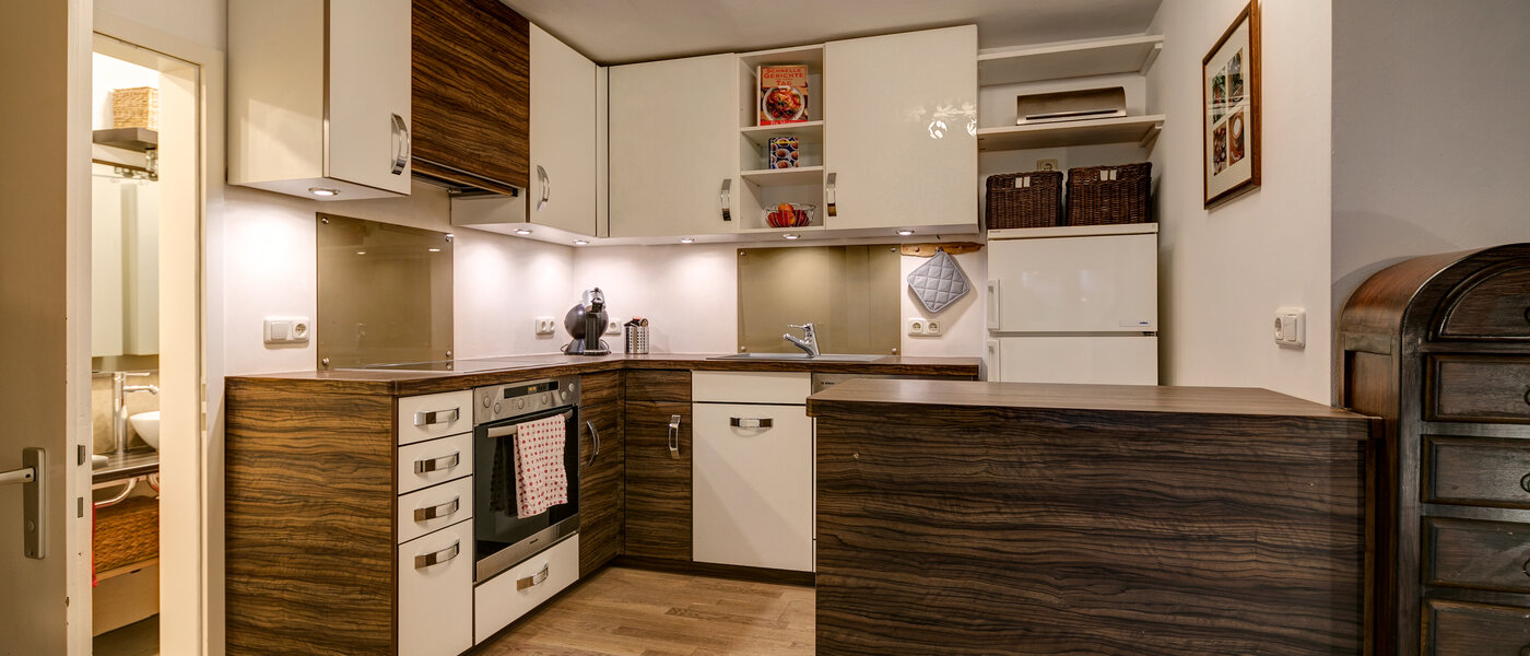 квартира München Nymphenburg-Gern 01 кухня 10196