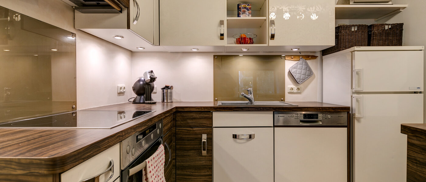 квартира München Nymphenburg-Gern 02 кухня 10196