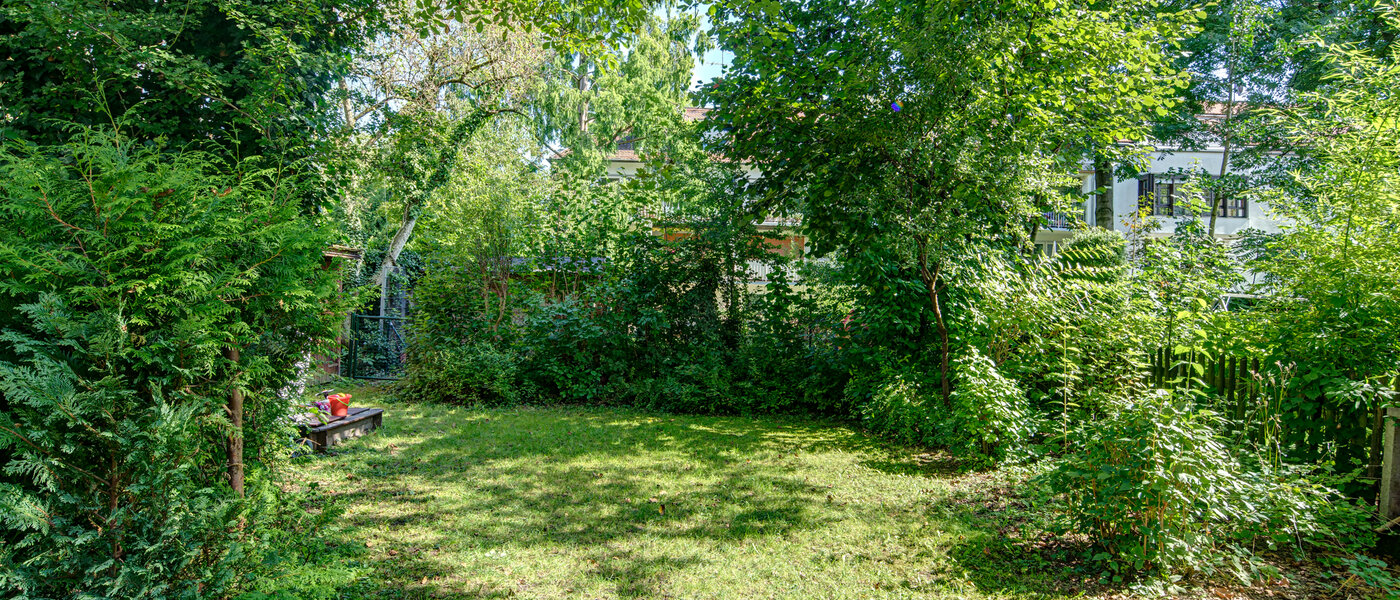 квартира München Nymphenburg-Gern 03 сад 10196