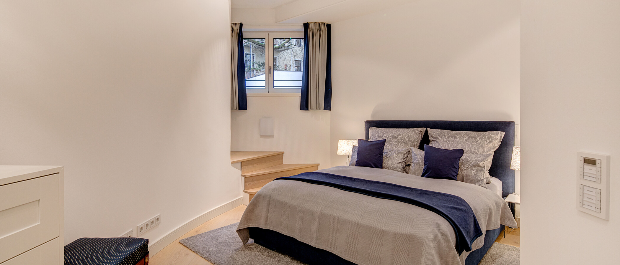 квартира München Lehel 01 спальная комната 10209