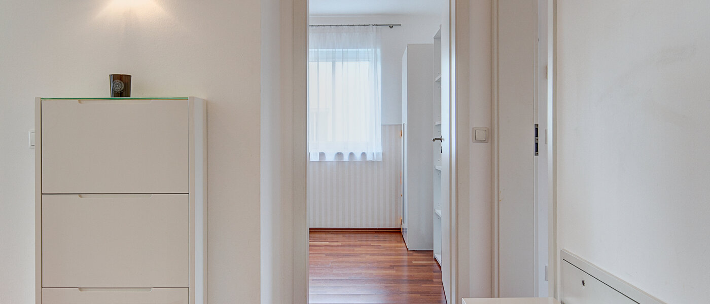 квартира München Obermenzing 01 коридор 10294