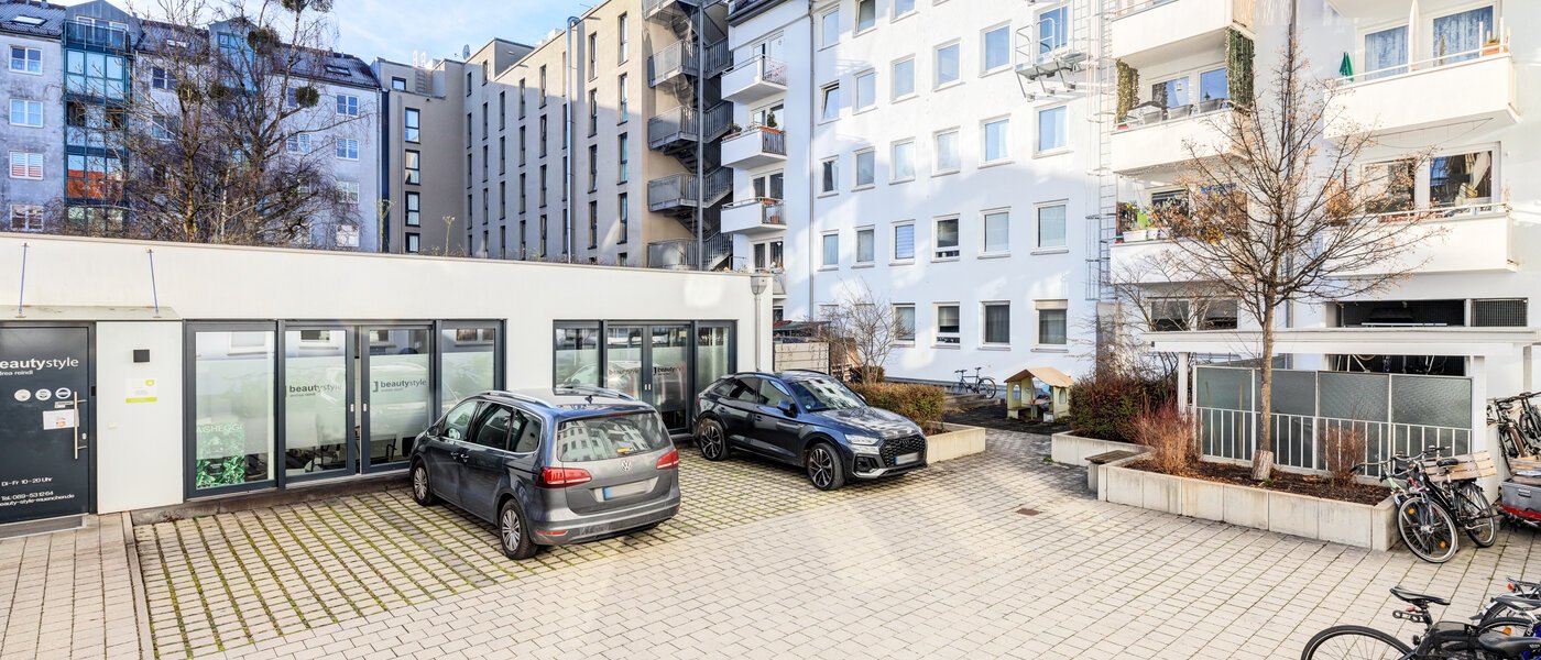 квартира München Obergiesing 01 вид из окна 10300