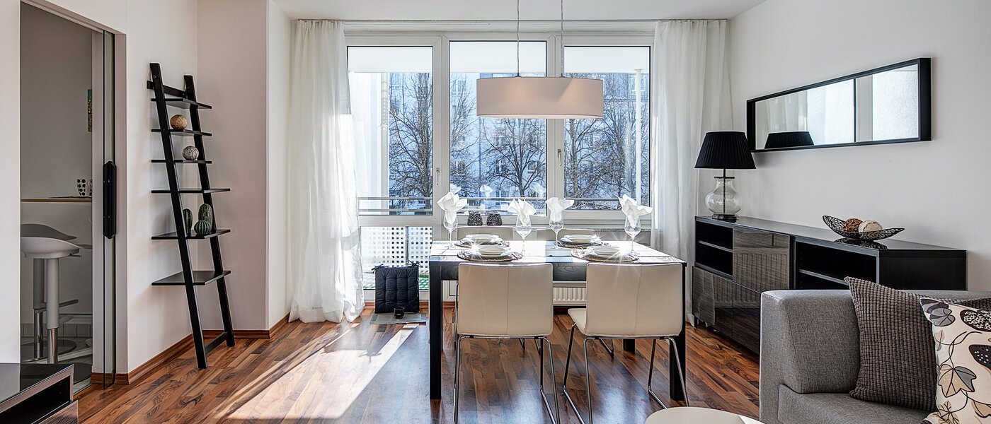 квартира München Oberföhring 02 гостиная 10330