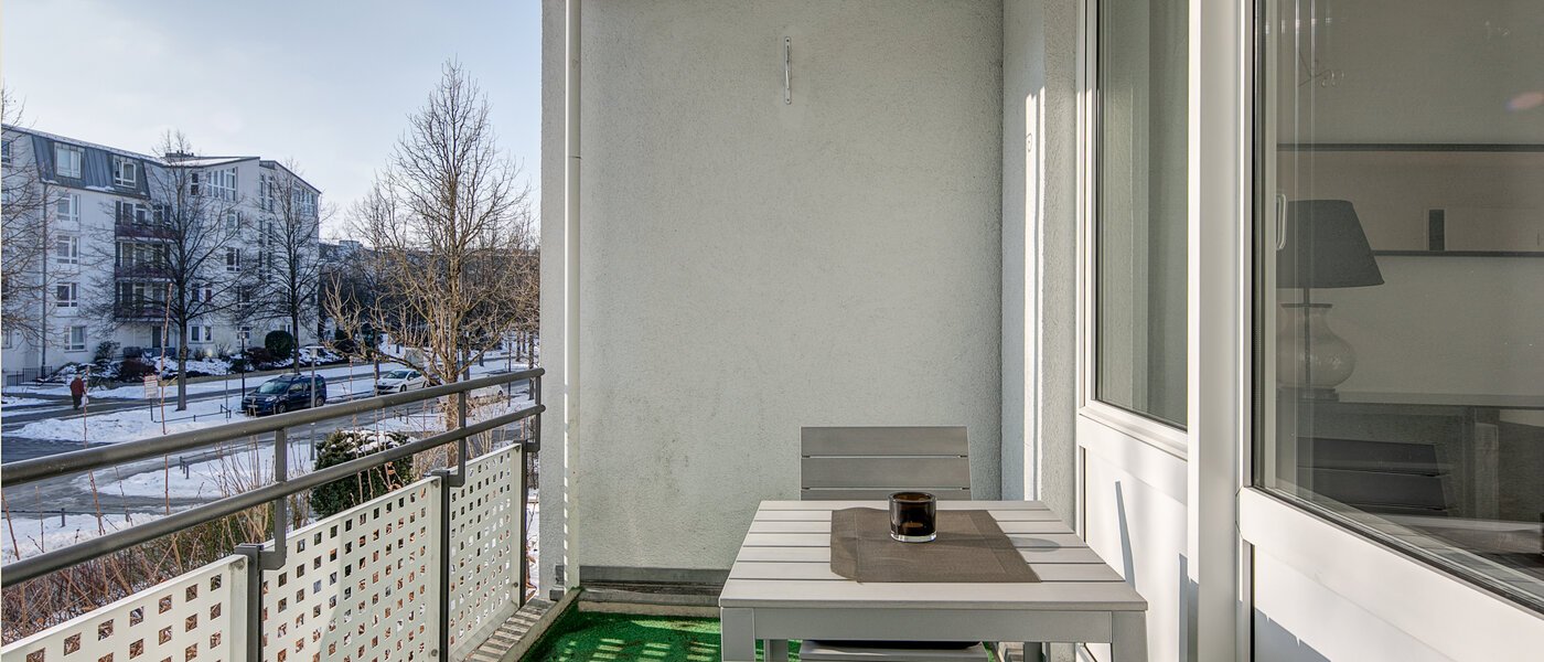 квартира München Oberföhring 01 балкон 10330