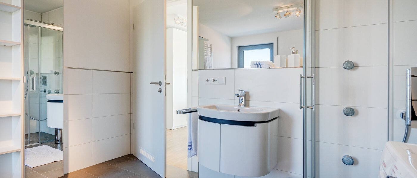 мансардная квартира München Ramersdorf 04 ванная комната 10340