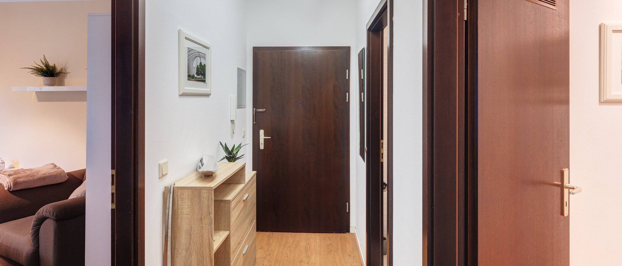 квартира München Maxvorstadt - Universitätsviertel 01 коридор 10343