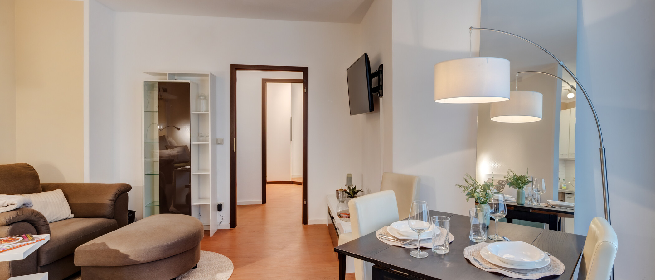 квартира München Maxvorstadt - Universitätsviertel 03 жилое пространство 10343